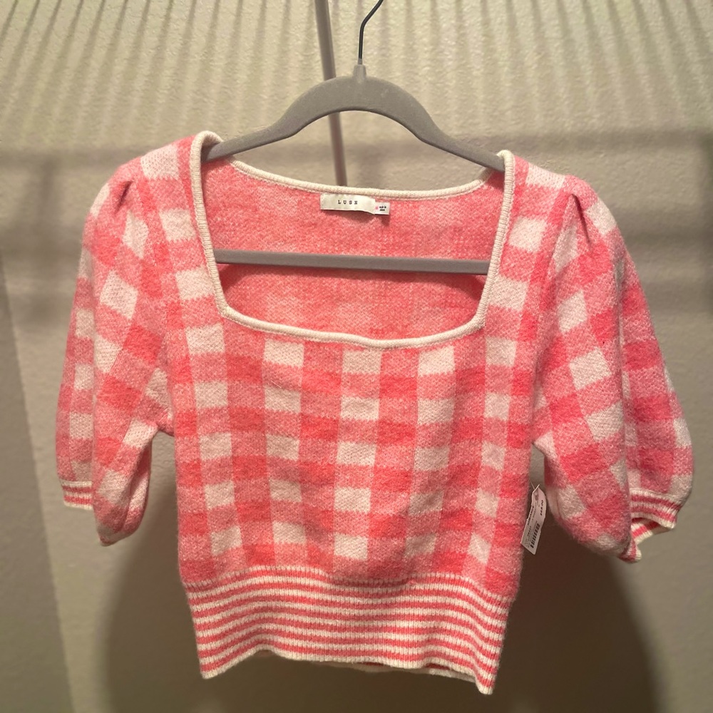 Pink and white plaid knitted crop medium sweater